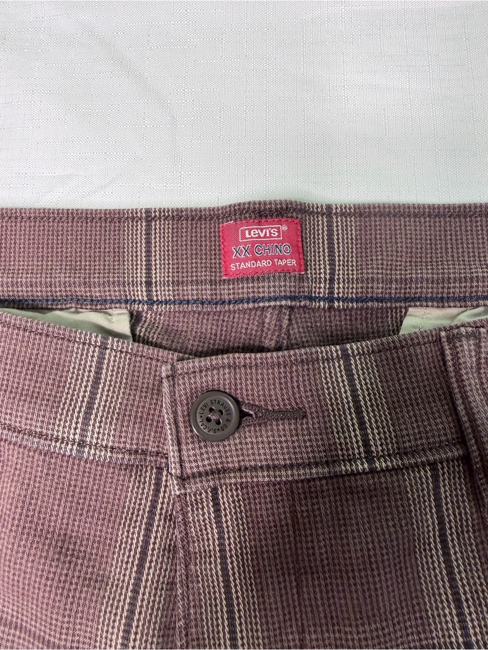 Levi's XX Chino Standard Taper Men's Plaid Pants in Plum